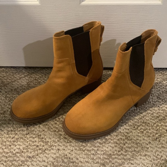Cole Haan Grand 360 Suede Boot - Picture 2 of 3